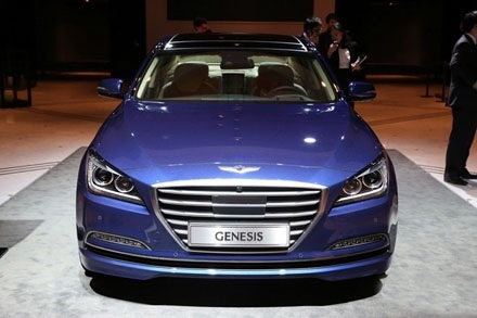 Hyundai Genesis sedan mới ra mắt tại Hàn Quốc - 11 Hyundai Genesis sedan mới ra mắt tại Hàn Quốc